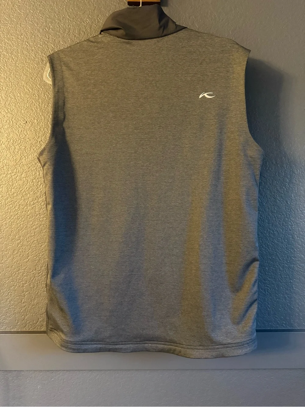 KJUS • Men’s Retention Vest Golf Vest black gray - small